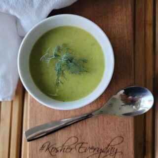 Asparagus Soup with Dill Pollen