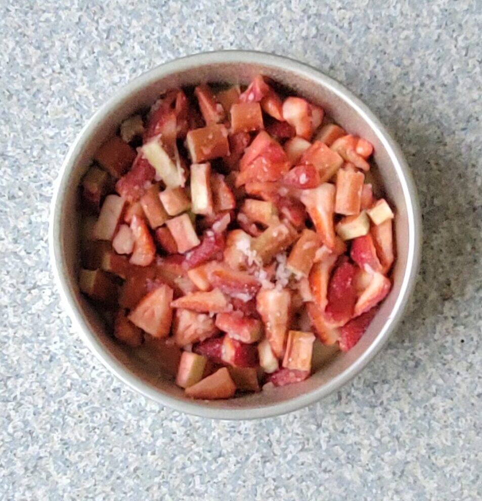 Strawberries and Rhubarb in the 9x2-inch pan