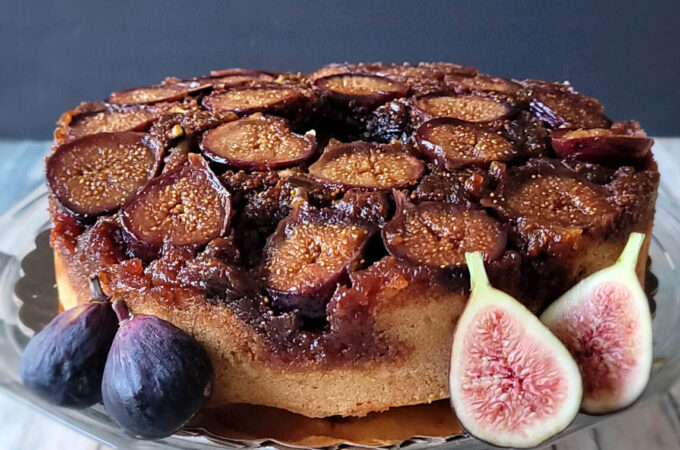 Fresh Fig and Rum Cake